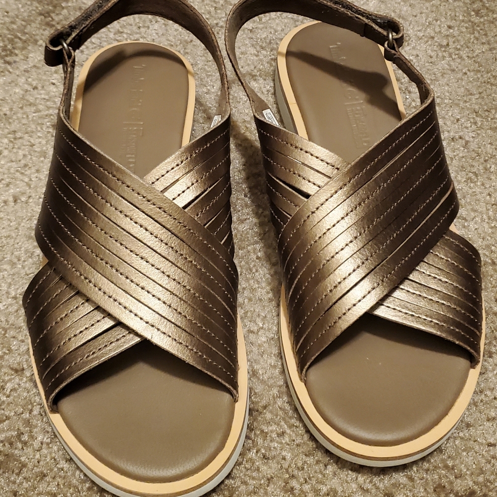 Sandal